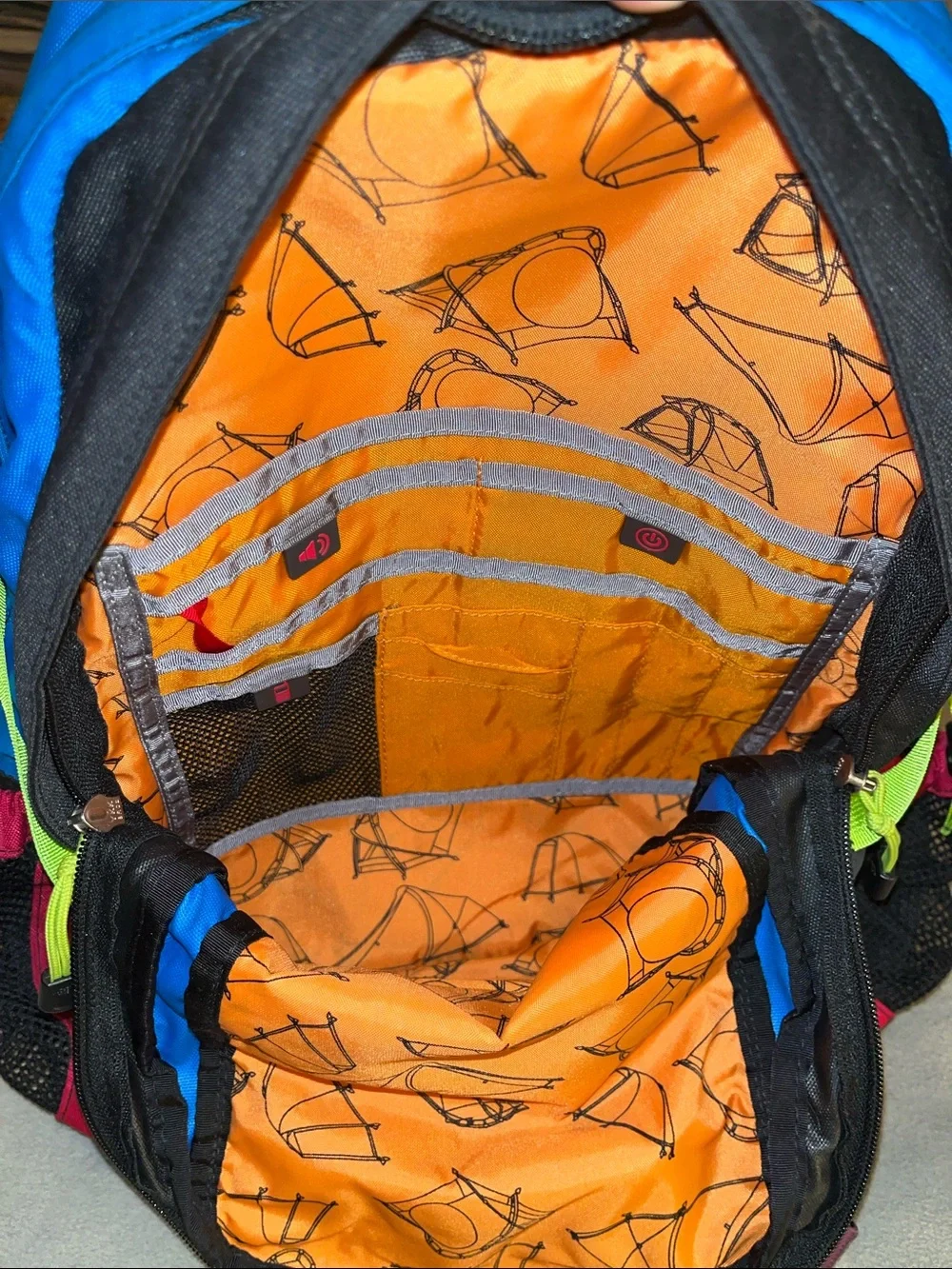 The North Face Recon SE backpack